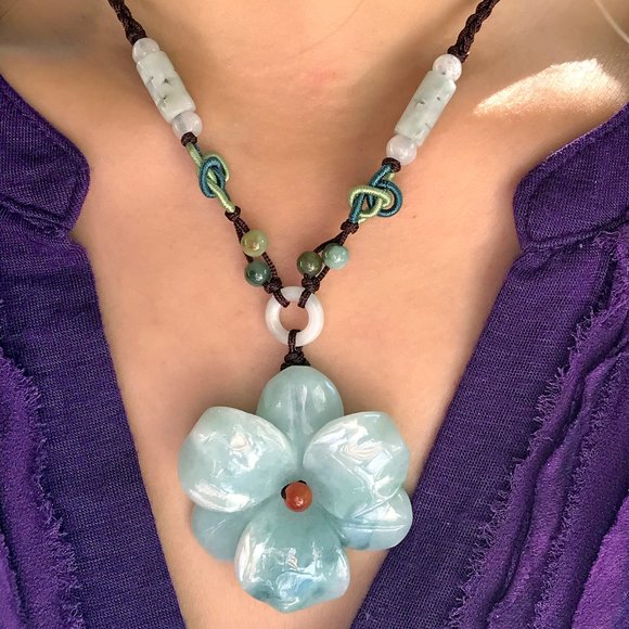 Watsonia Flower Blossom Handmade Jade Necklace Pendant - Picture 5 of 5